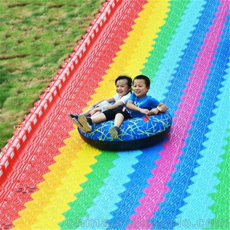 福建彩虹滑道生产厂家